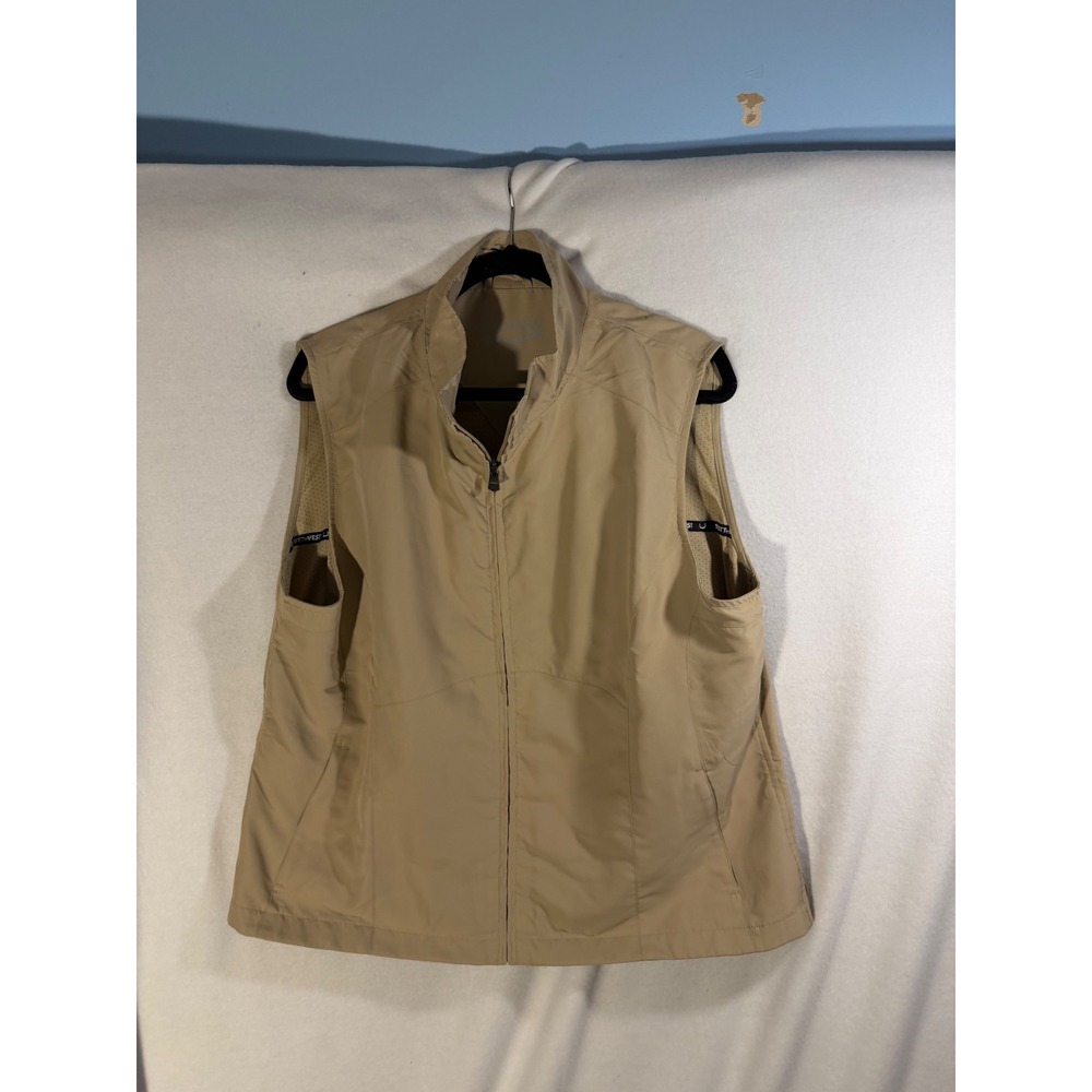 SCOTTeVEST Womens Travel Vest Khaki Tan Multi Pocket TEC Utility M1 Medium